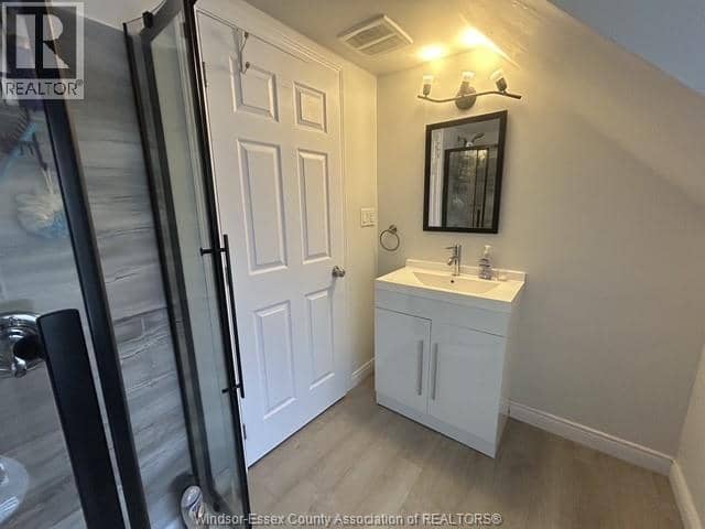 669 Bridge Avenue — photo 10 of 16