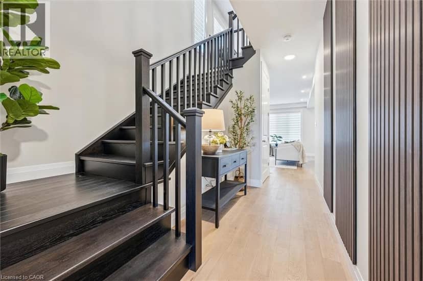 113 CATHERINE Street — photo 10 of 30