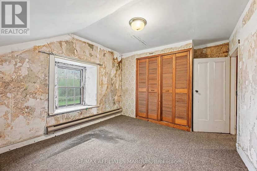 11422 7th Line Road — photo 23 of 40