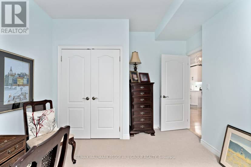 104 - 200 Collier Street, Barrie, photo 8