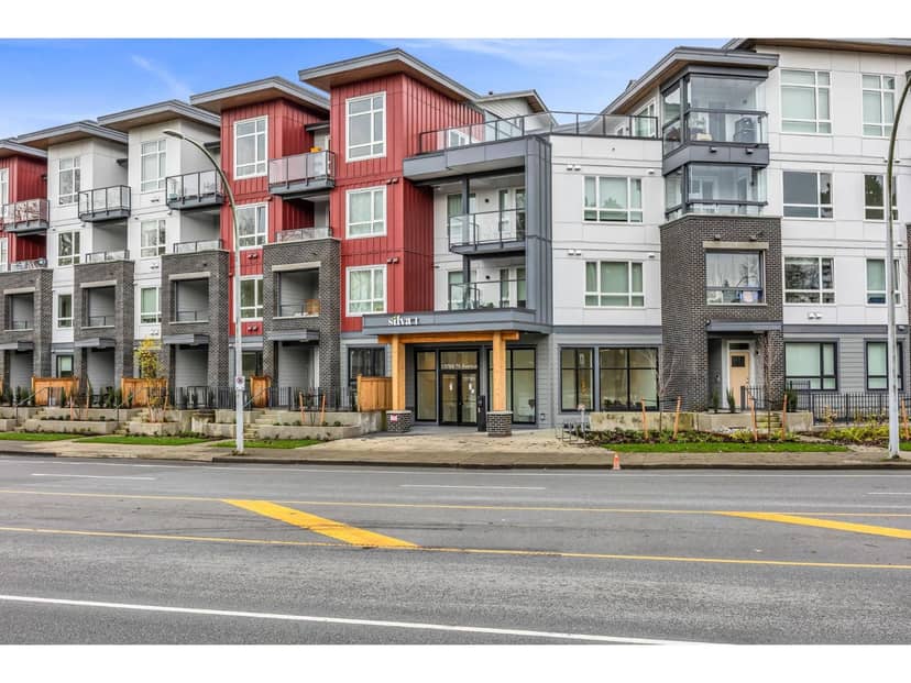 325 13788 76 Avenue, Surrey, photo 2