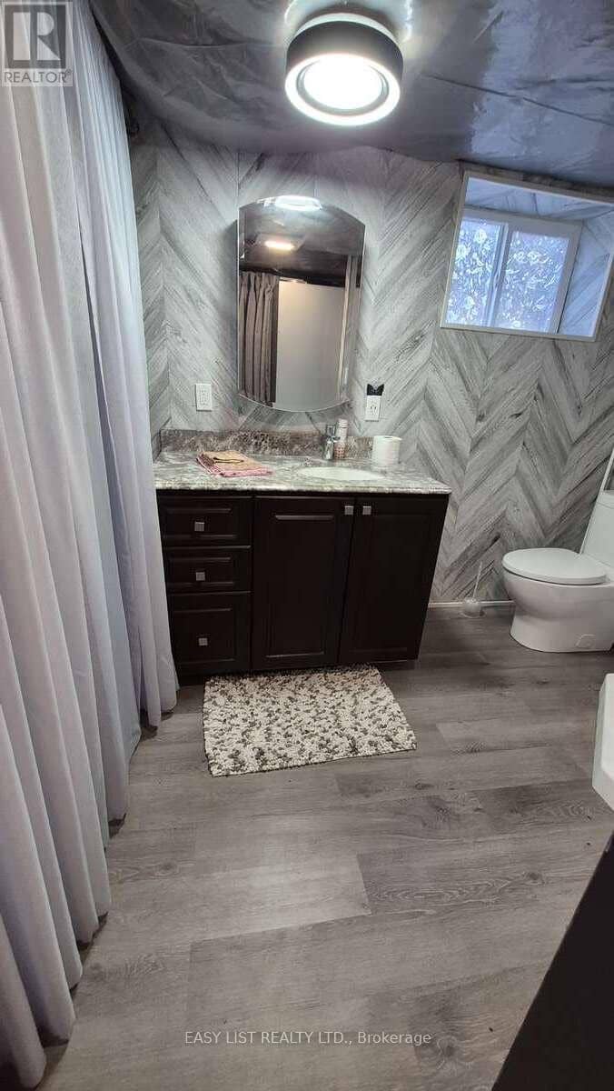 2371 Alexis Road — photo 26 of 40