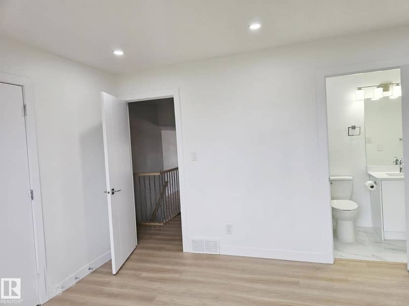 20 Hunt Road NW — photo 32 of 34