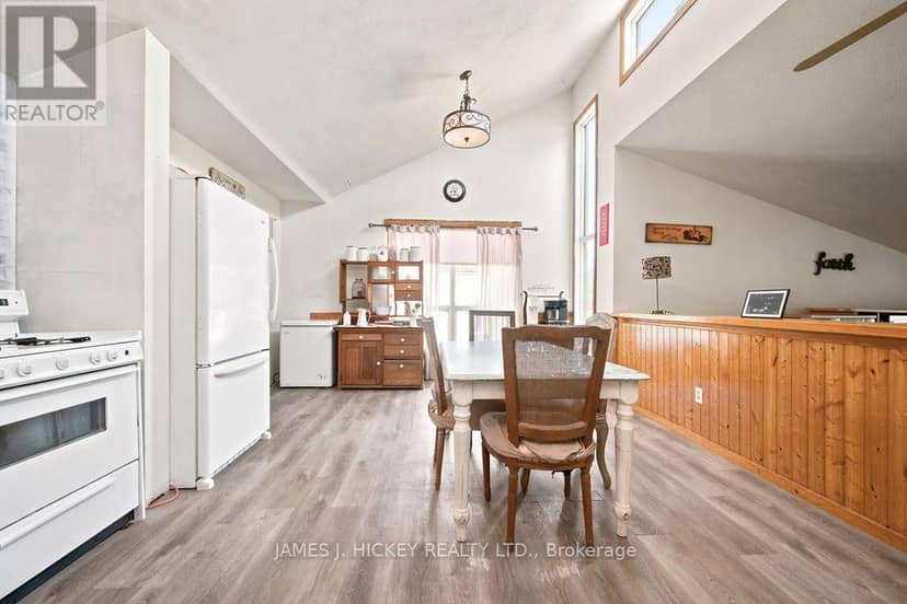 39869 Highway 17 Highway — photo 12 of 40