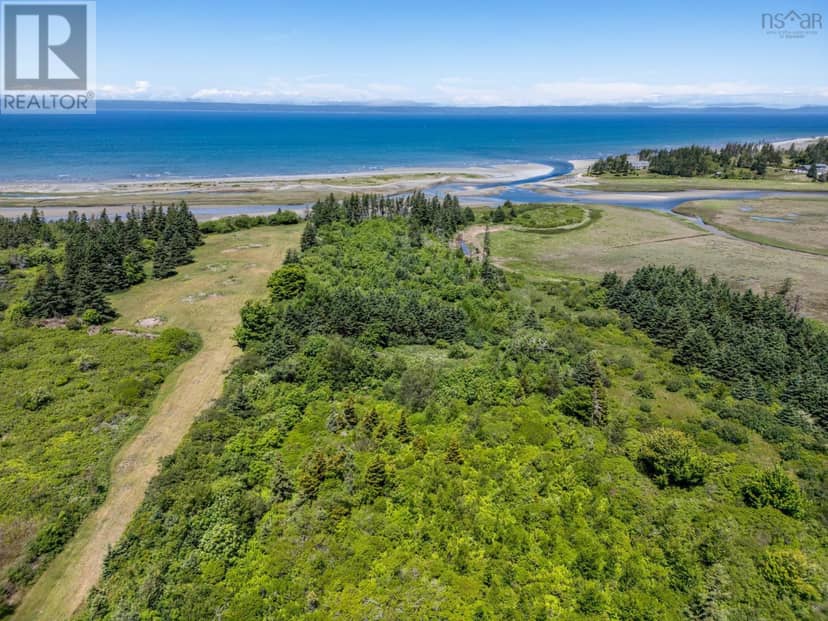 Lot Highway 1 — photo 11 of 16