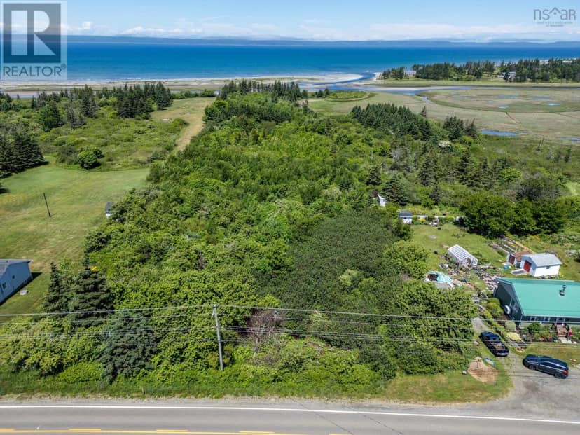 Lot Highway 1 — photo 14 of 16