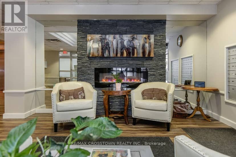 44 - 74 Ross Street — photo 7 of 40