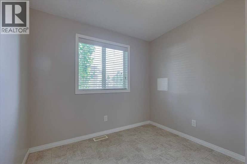 6027, 35468 Range Road 30 — photo 13 of 39