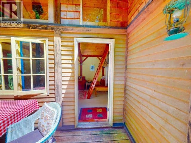 1243/47 TENNYSON RD, Savary Island, photo 2