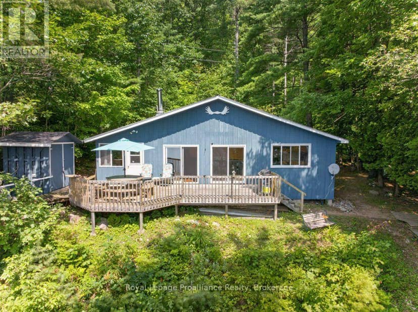 2807 Mackie Lake — photo 1 of 40