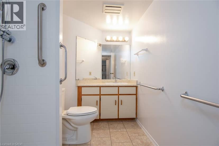 384 W ERB Street Unit# 207 — photo 27 of 37