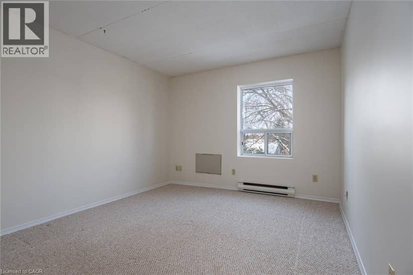 384 W ERB Street Unit# 207 — photo 28 of 37