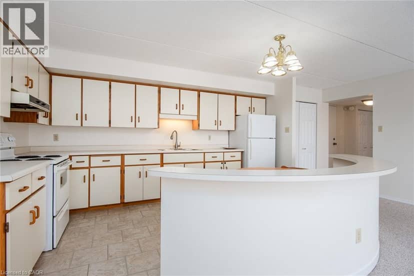 384 W ERB Street Unit# 207 — photo 16 of 37