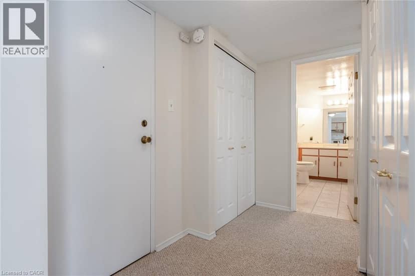 384 W ERB Street Unit# 207 — photo 32 of 37