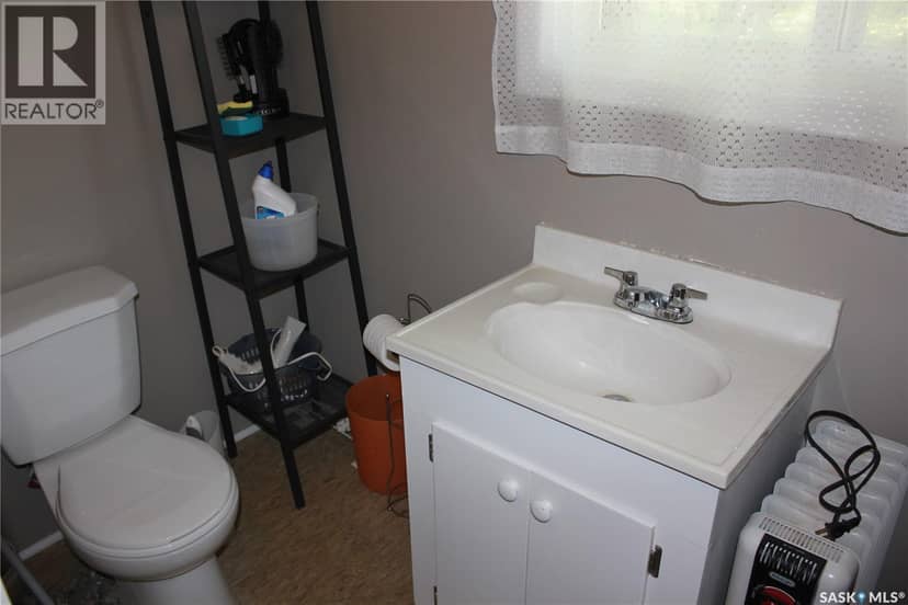 20 Lakeshore DRIVE — photo 15 of 23