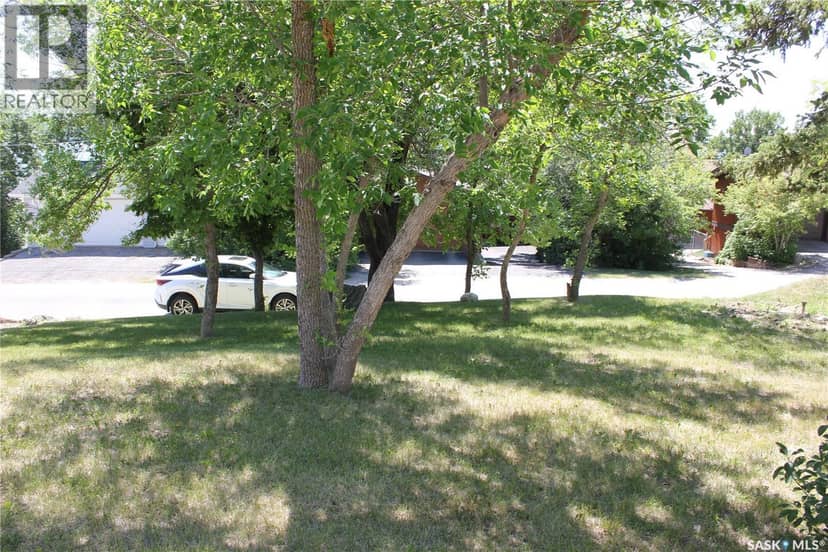 20 Lakeshore DRIVE — photo 19 of 23