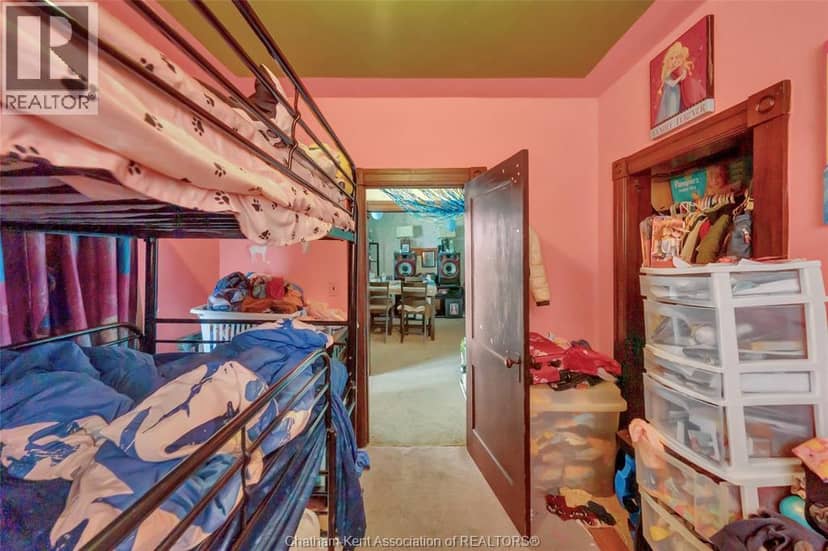 106 St. George STREET — photo 16 of 25