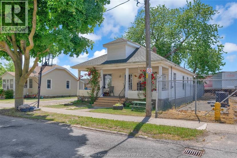 106 St. George STREET — photo 2 of 25