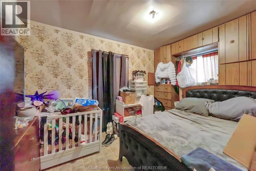 106 St. George STREET — photo 21 of 25