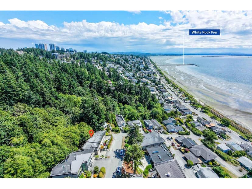 14533 MAGDALEN AVENUE, White Rock, photo 2