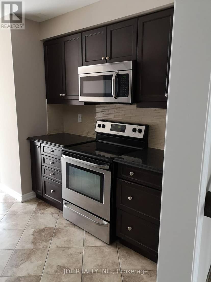 290 Ellen Davidson Drive — photo 3 of 3