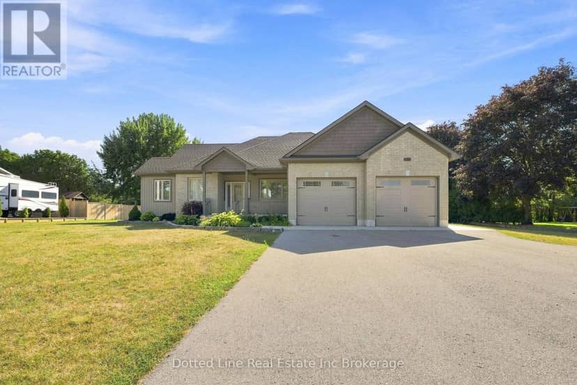3677 59 Highway — photo 1 of 31