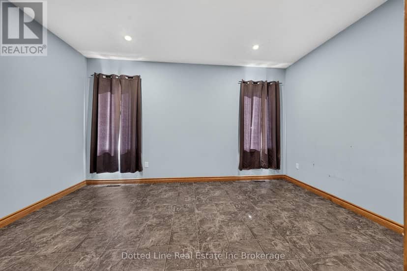 3677 59 Highway — photo 18 of 31