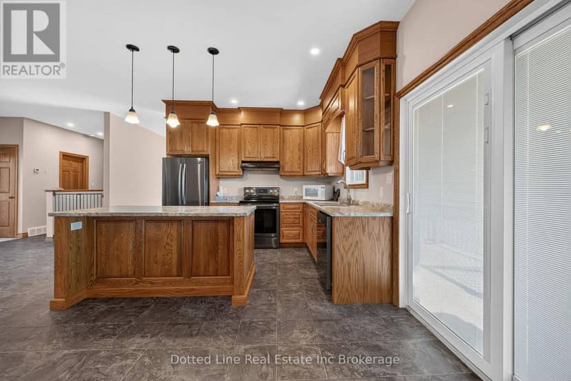 3677 59 Highway — photo 7 of 31