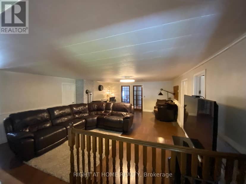 1725 Earl Haid Avenue — photo 22 of 28