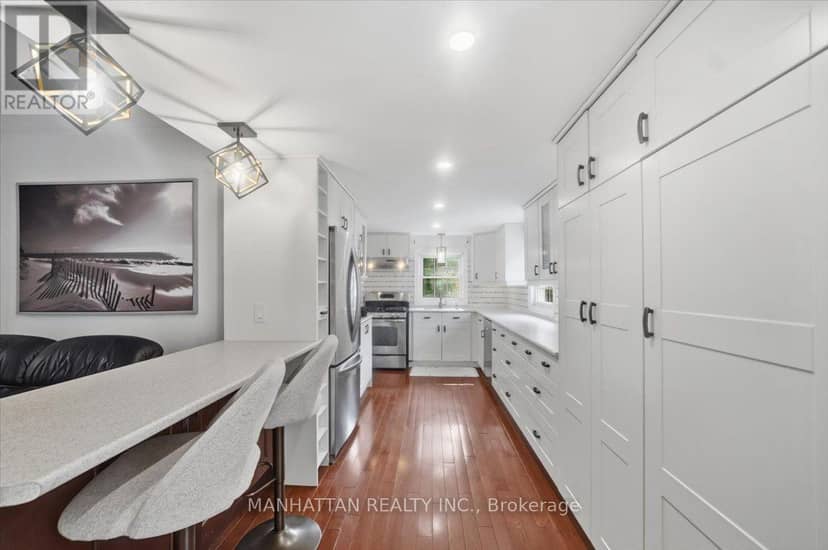 10 Victor Drive — photo 8 of 39