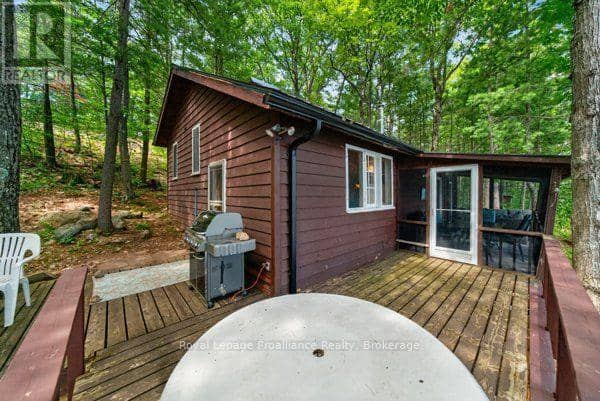 406 Mazinaw Lake Wao — photo 32 of 40
