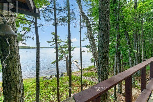 406 Mazinaw Lake Wao — photo 34 of 40