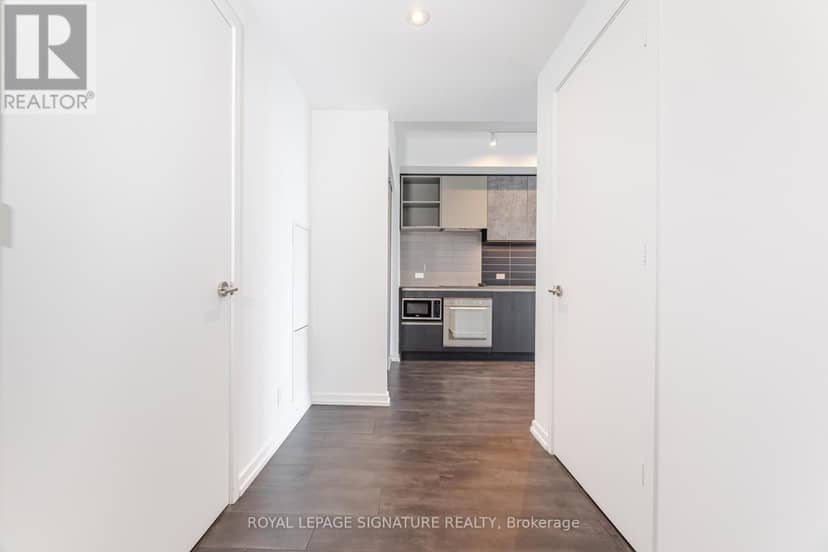 4508 - 7890 Jane Street — photo 4 of 40