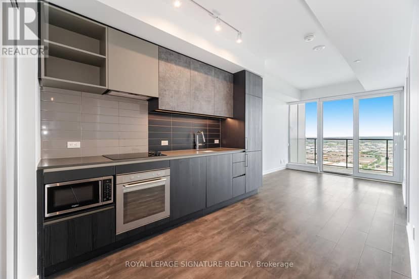 4508 - 7890 Jane Street — photo 7 of 40