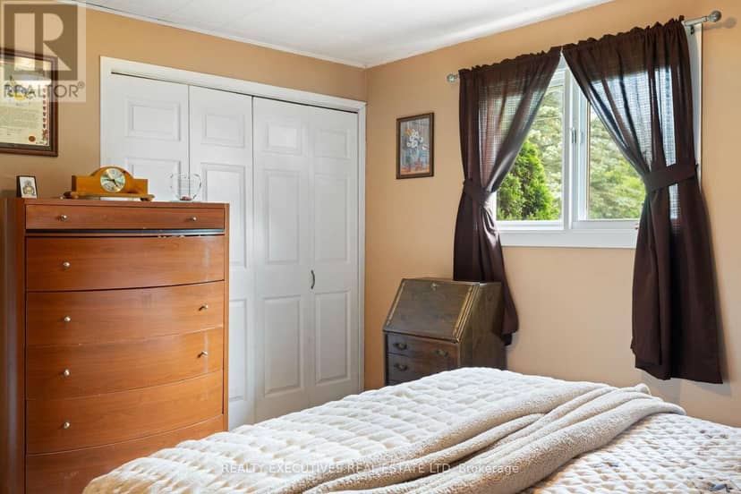 5458 County 8 Road — photo 18 of 40