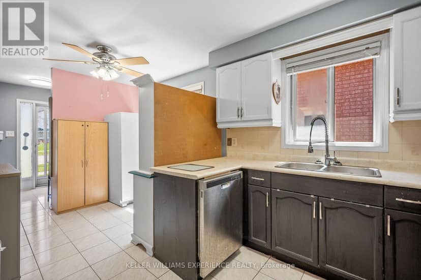 321 Park Street — photo 9 of 25