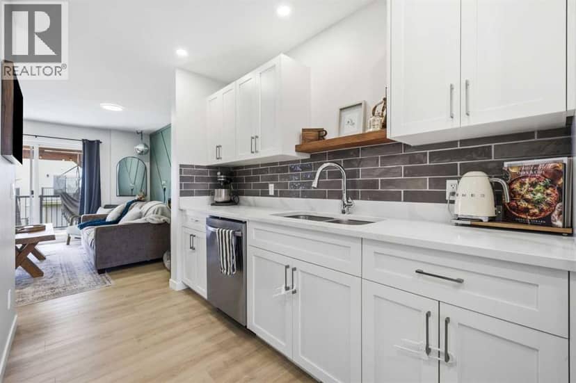 11 Park Lane — photo 10 of 37