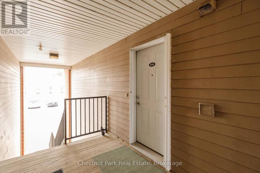 206 - 435 Walnut Street — photo 10 of 34
