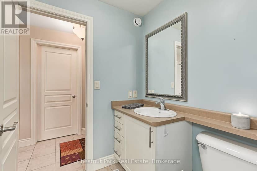 206 - 435 Walnut Street — photo 28 of 34