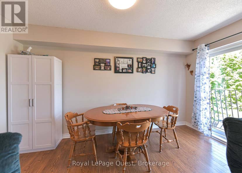 307 - 1047 Mississaga Street W — photo 13 of 40