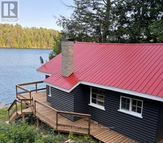 136 Frair's Bay Road, Huron Shores