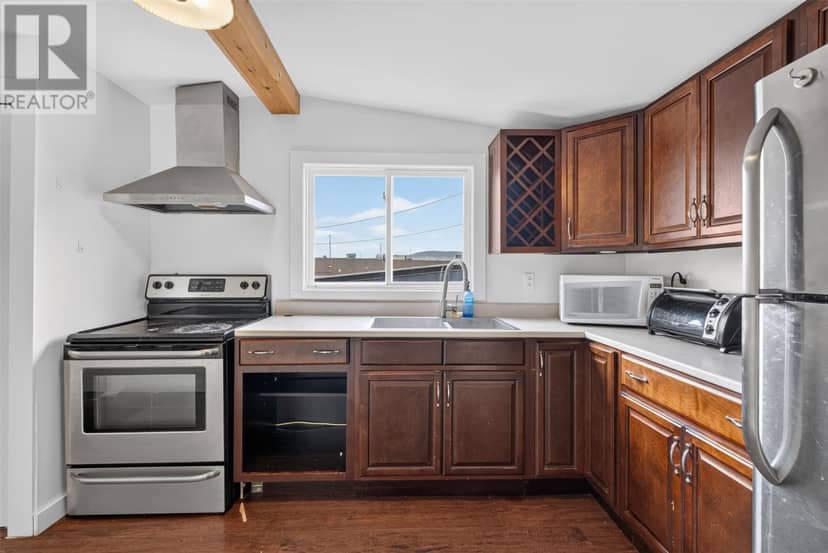 41 Cashin Avenue — photo 15 of 24