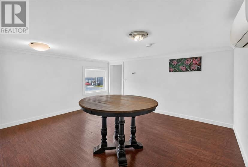 41 Cashin Avenue — photo 17 of 24