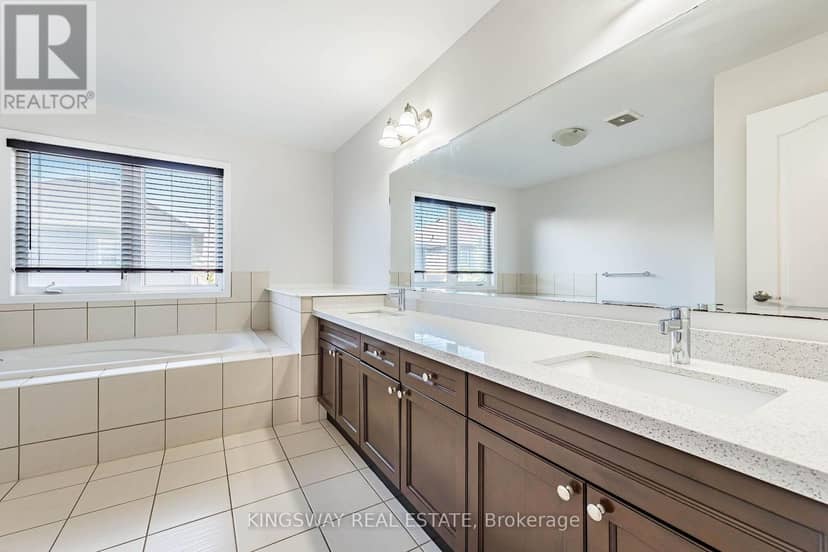 323 Cochrane Terrace — photo 24 of 40