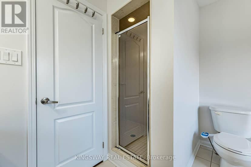 323 Cochrane Terrace — photo 26 of 40