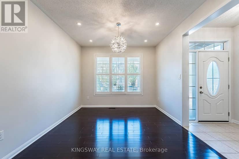 323 Cochrane Terrace, Milton, photo 6