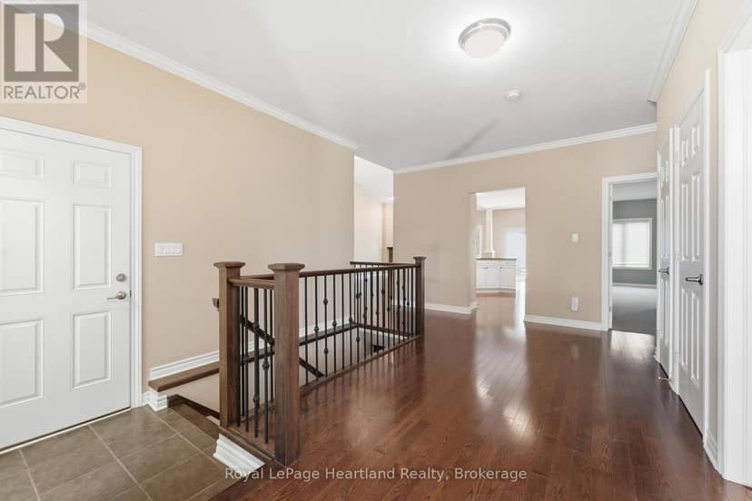 18 - 518 Blue Jay Drive — photo 26 of 40