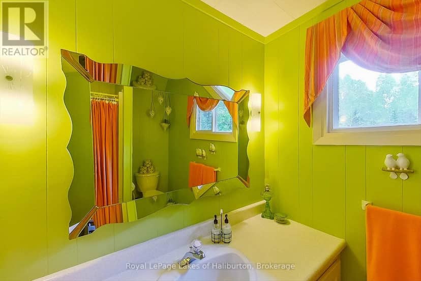 1093 Lamar Drive — photo 23 of 40
