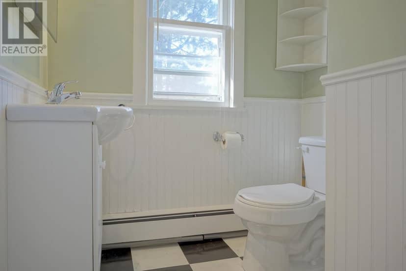 487 South Drive — photo 21 of 32