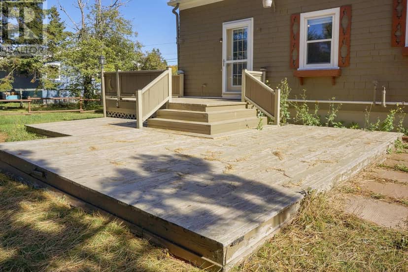 487 South Drive — photo 28 of 32